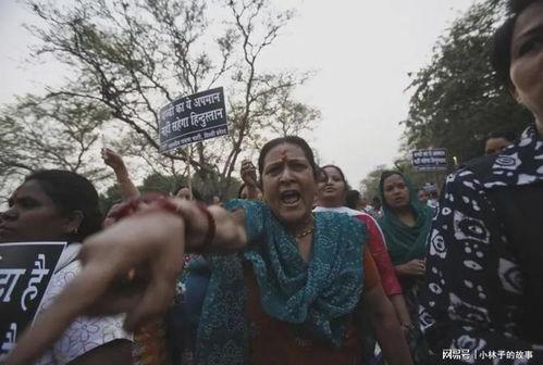 印度吃瓜群众帮忙视频